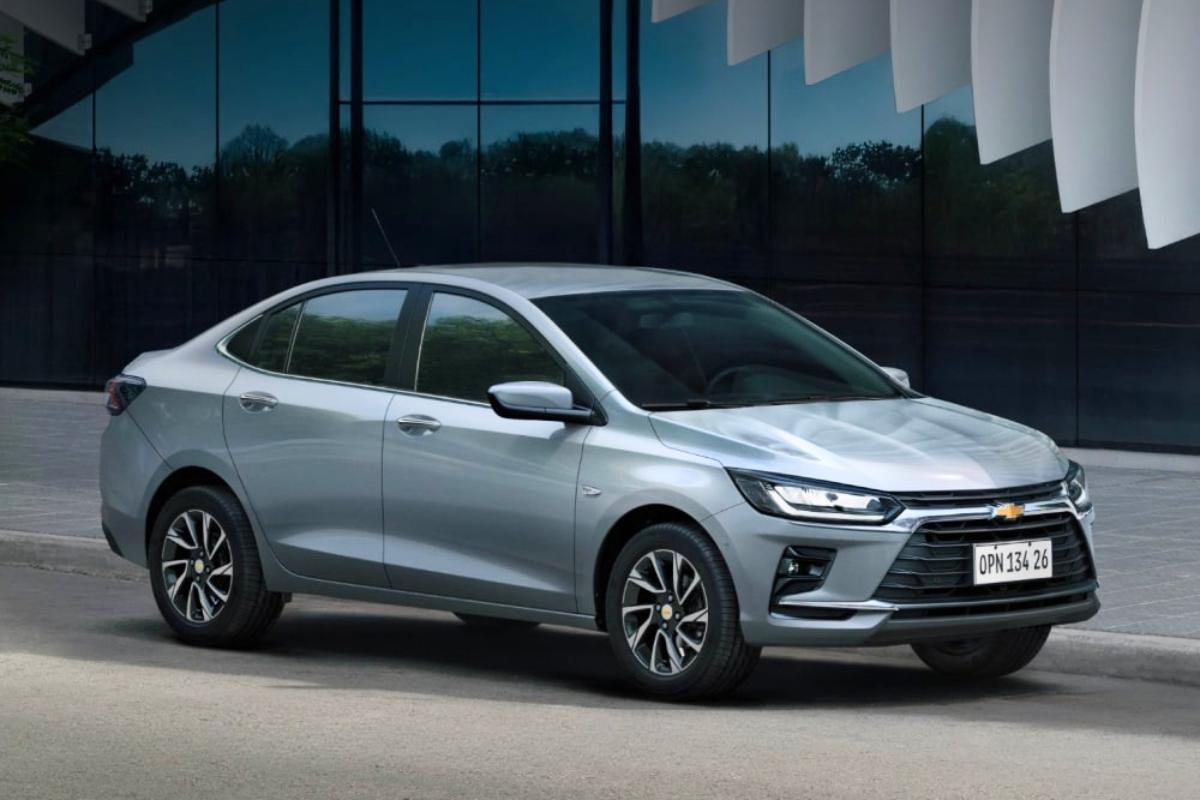 Chevrolet Onix Plus foto 1