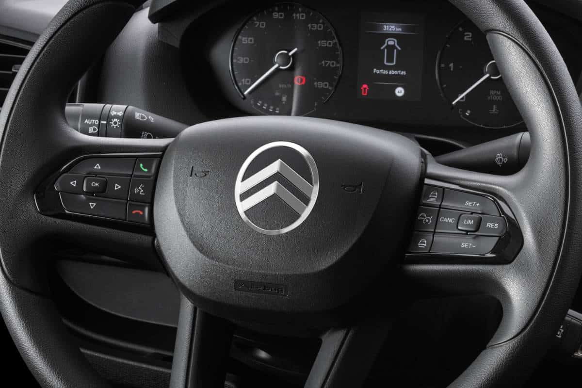 Imagen ficha técnica 2