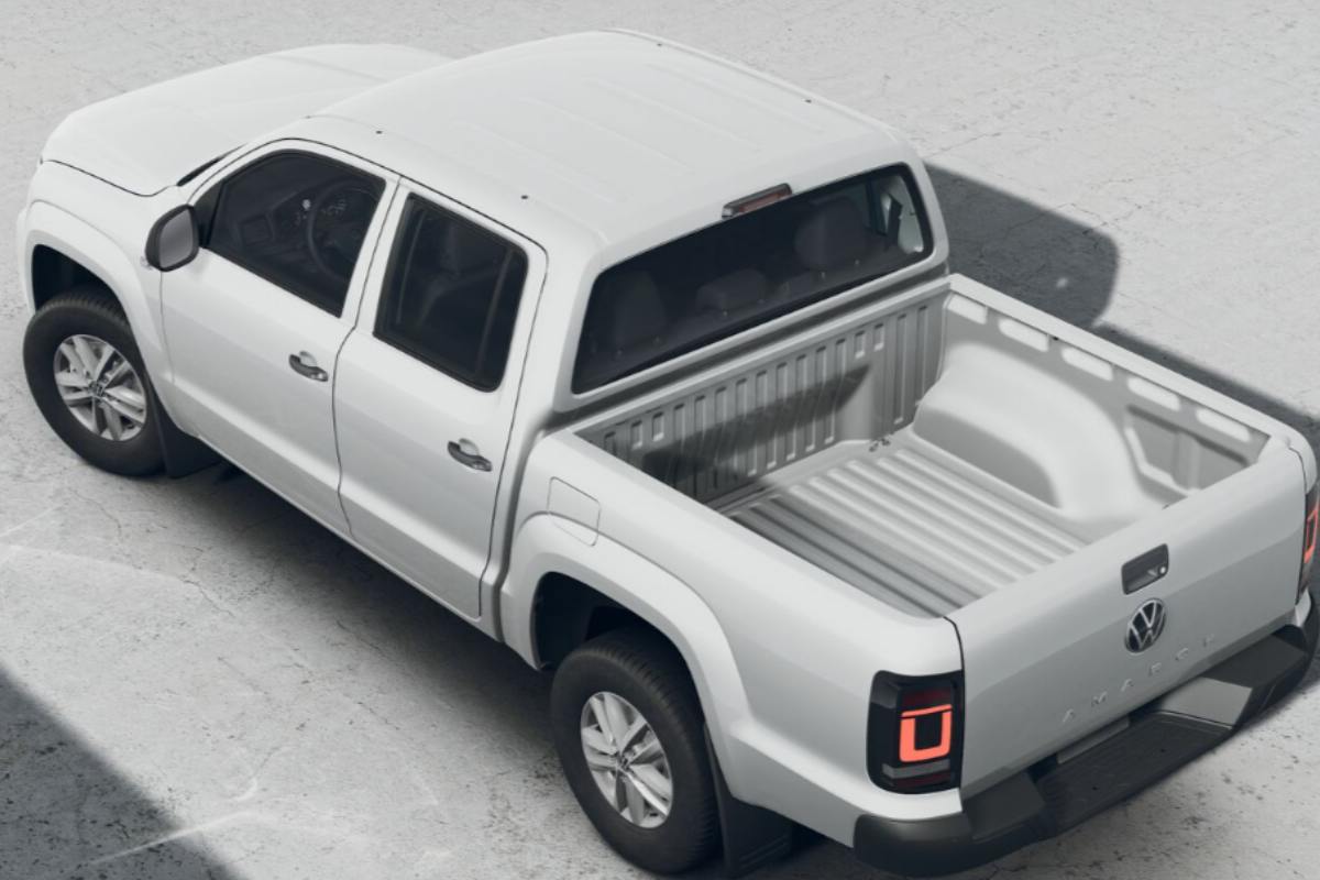 Volkswagen-Amarok-4x2-foto-3.jpg
